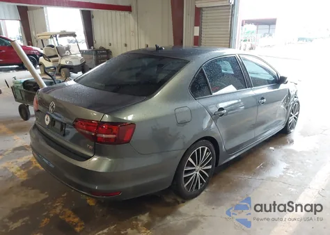 2016 Volkswagen Jetta 1.8T Sport z USA, uszkodzony, nr VIN 3VWD17AJ9GM302552